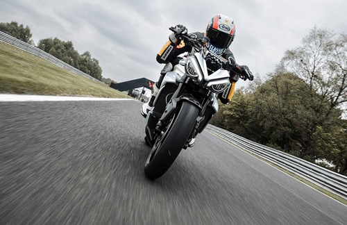 LA TE-1 SE CONVIERTE EN LA MOTO ELÉCTRICA DEL AÑO