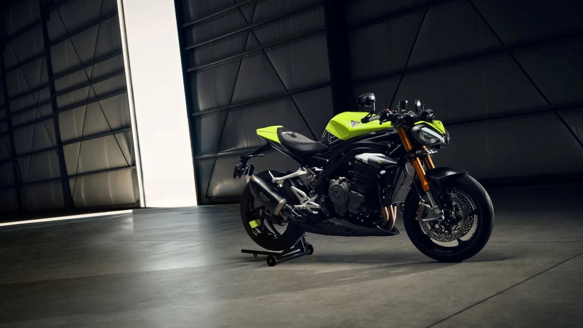 NUEVA Speed Triple 1200 RX Limited Edition