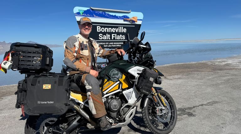 Encuentro con @OtroEnMoto en Triumph Madrid el 22 de enero